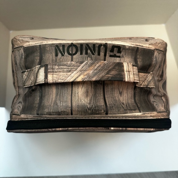 Union Bindings Limited Release Danny Kass Snowboard Lunch Box. - Picture 5 of 10